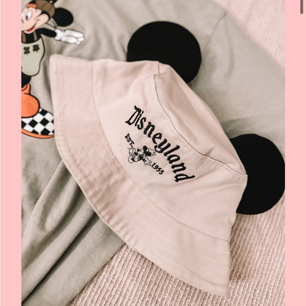 Disneyland Bucket Hat, Adult L/XL -Cute.Zo.Designs